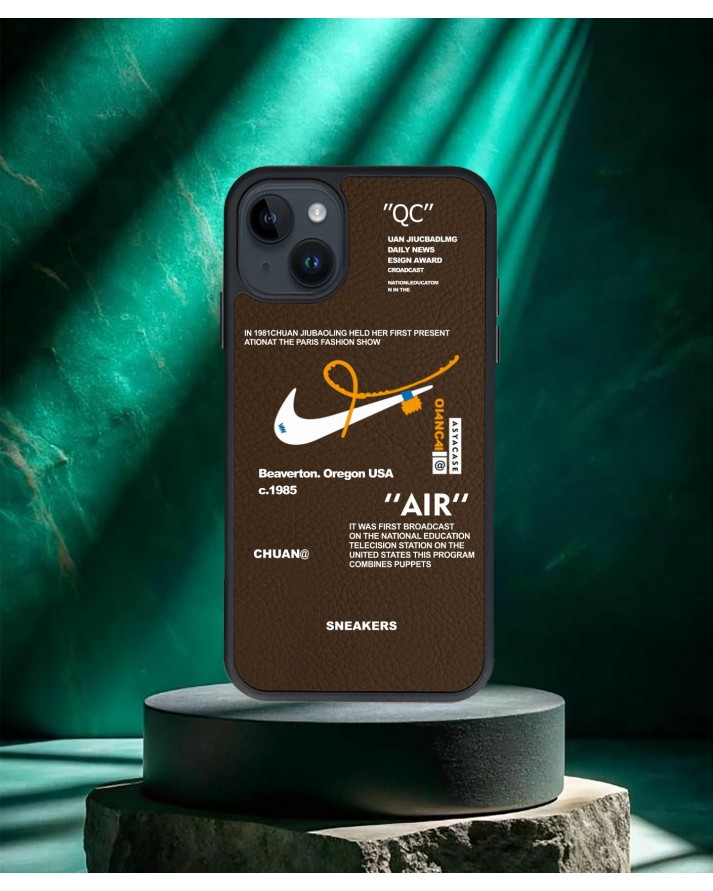 Nike Baskılı Kahverengi Deri Telefon Kılıfı